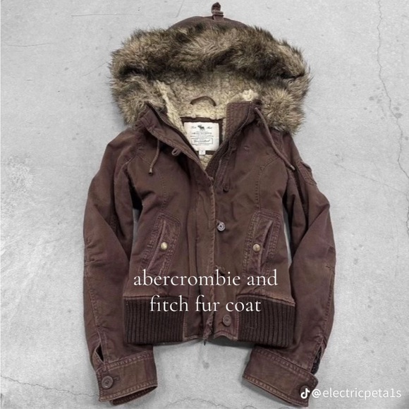 Abercrombie & Fitch Jackets & Blazers - ISO Vintage Abercrombie & Fitch Chocolate Fur-Lined Utility Jacket